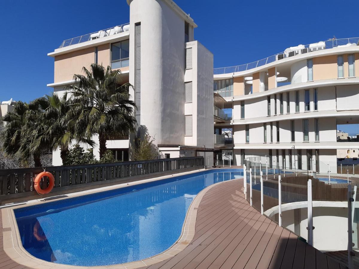 City Flats 2 Bedroom Apartment Larnaca Exterior photo